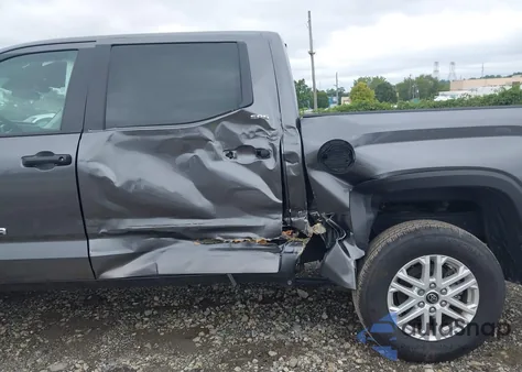 2024 Toyota Tundra Sr5 4Wd из США, поврежденный, VIN 5TFLA5DB5RX220273